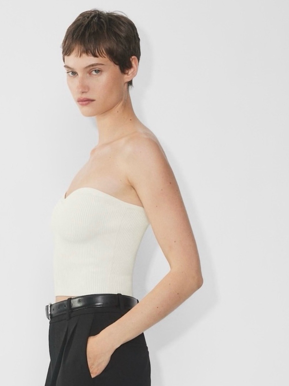 ARITZIA Babaton Sculpt Knit Sweetheart Tube Top | Light Birch - SIZE LARGE